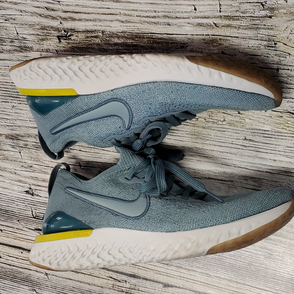 Nike Epic React Sneakers - image 2